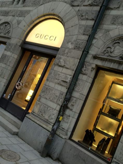 Gucci, clothing store, Stockholm, Birger Jarlsgatan, 1 .